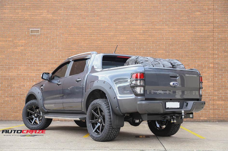 FORD RANGER AVALANCHE GLOSS BLACK MILLED ACCENTS